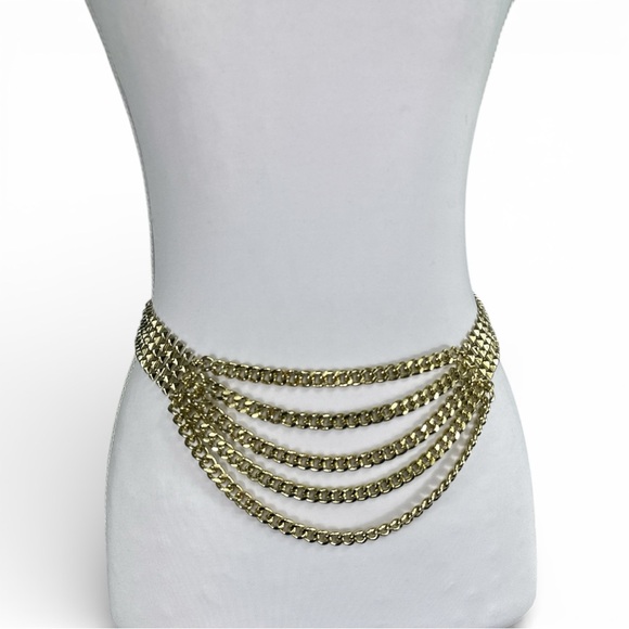 bebe Accessories - NWT bebe Gold Chain Belt